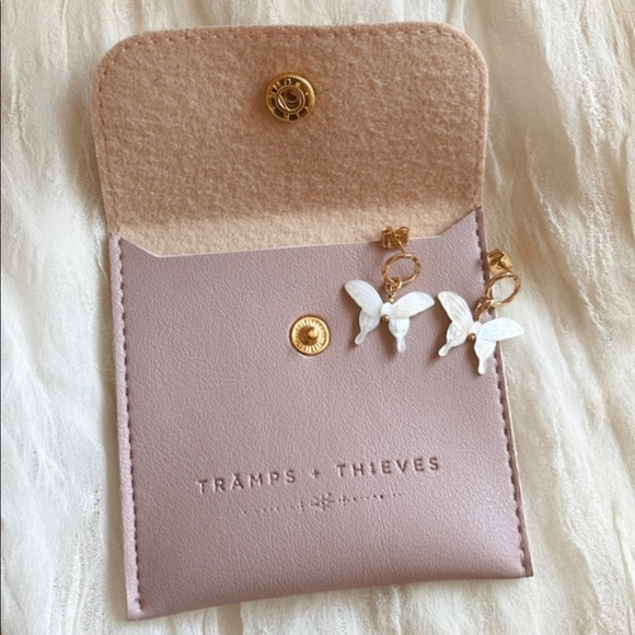 Zaya Earrings - Picture 5 of 5